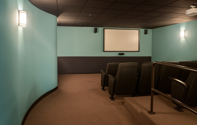 Studio, 1 bath, 649 sqft, $1,850, Unit 420