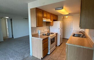 2 beds, 1 bath, $2,100, Unit # 351