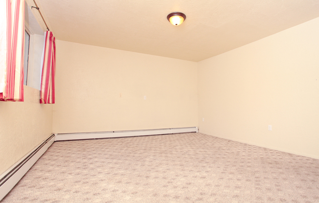 Jackson St - 2084