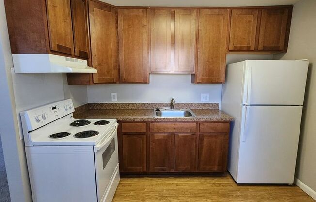 1 bed, 1 bath, 747 sqft, $1,695, Unit 110-07