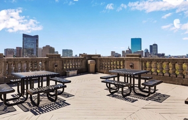 Studio, 1 bath, 330 sqft, $2,500, Unit 4Q