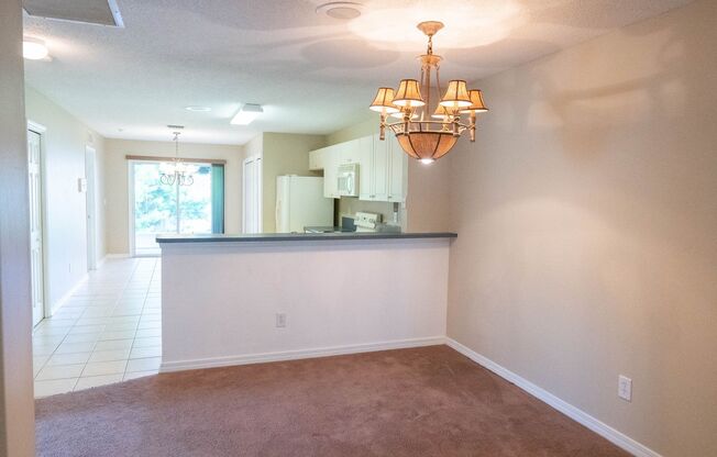 2 beds, 2 baths, $1,900