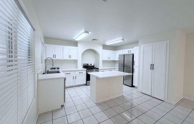 Spacious 2 story home