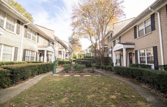 Beautifully Updated 2bd/1.5ba Townhome is Great Location!