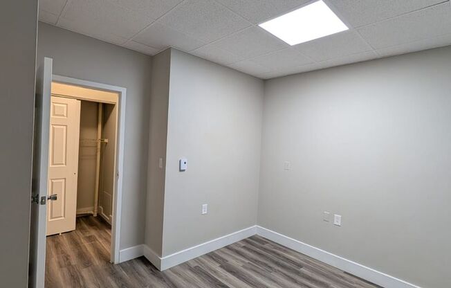 1 bed, 1 bath, 500 sqft, $900, Unit 435