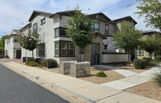 2 beds, 2.5 baths, $1,795, Unit # 1067