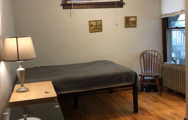 Studio, 1 bath, $1,475, Unit 01