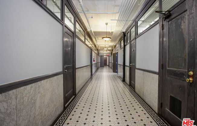 Studio, 1 bath, 760 sqft, $2,250, Unit 714