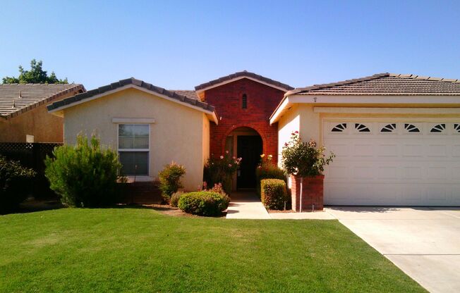 GRAND ISLAND PLACE !!!  SEVEN OAKS -