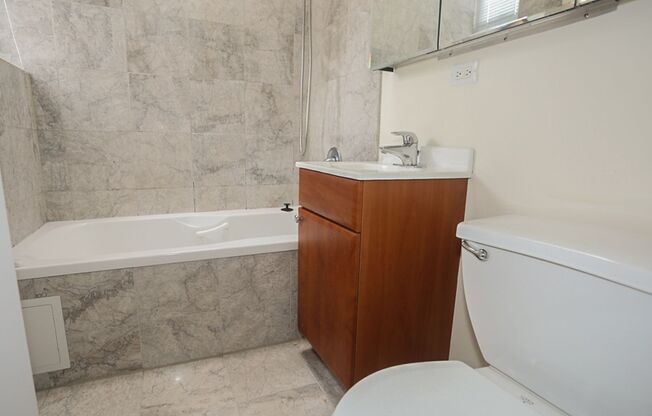 1 bed, 1 bath, 493 sqft, $2,195, Unit 622-3B