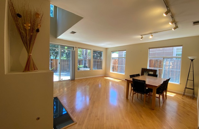 109 ESTRADA DR