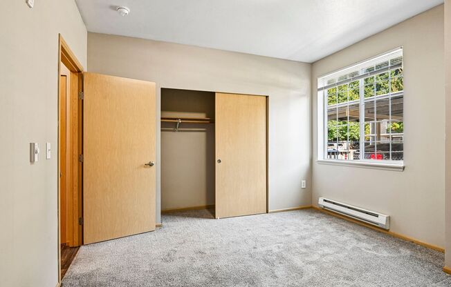 1 bed, 1 bath, 728 sqft, $1,675, Unit D203