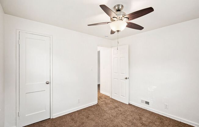 1 bed, 1 bath, 550 sqft, $775, Unit 1415 Unit #202