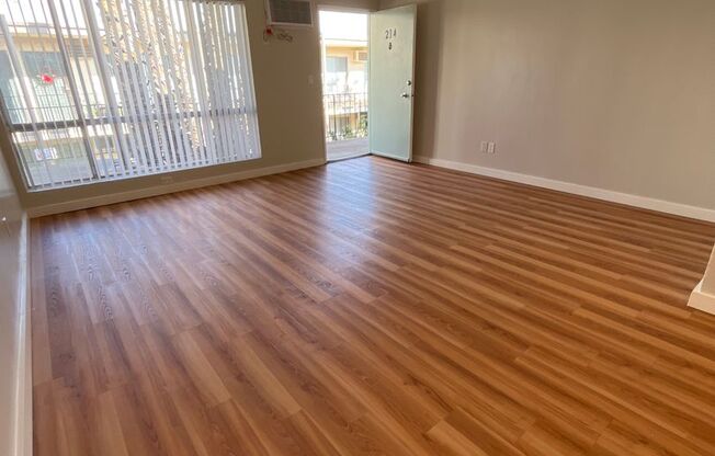 1 bed, 1 bath, 756 sqft, $1,895, Unit Unit 214