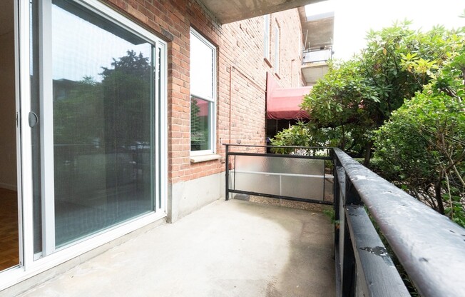 1 bed, 1 bath, 665 sqft, $2,300, Unit 20