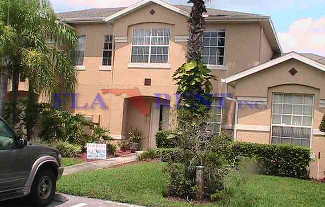 3 BEDROOM / 2 BATH - 2 STORY TOWNHOUSE (SOUTH ORLANDO) NEAR AIRPORT