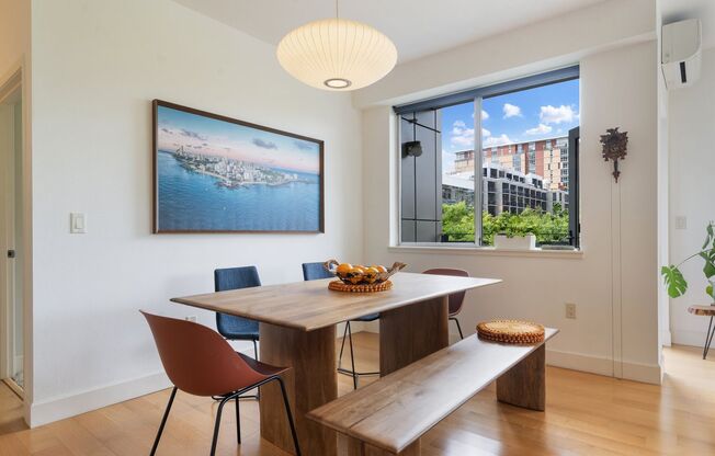 2 beds, 2 baths, $2,495, Unit UNIT # 302