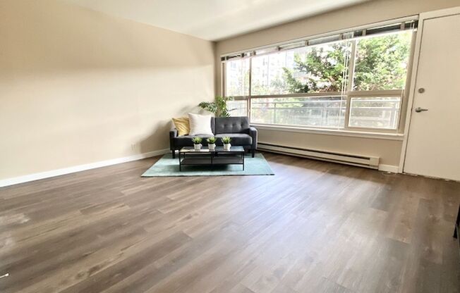 1 bed, 1 bath, 545 sqft, $1,450, Unit 308