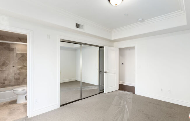 8610 Chalmers Dr Apt 302
