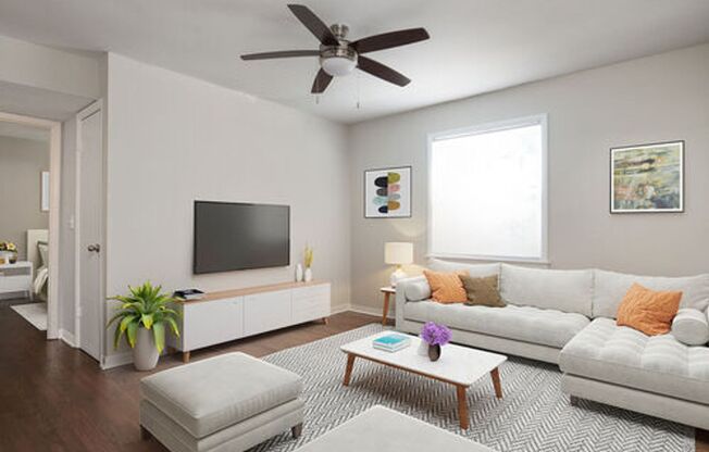351 Hillcrest