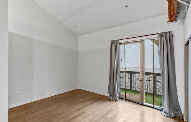 2 beds, 1.5 baths, 1,340 sqft, $4,700, Unit 110