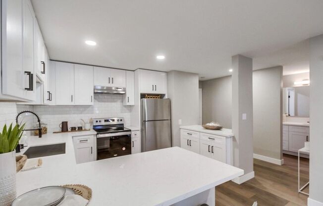 4969 MLS ST