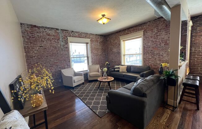 2 beds, 2 baths, 1,250 sqft, $1,695, Unit Unit 304 B1250