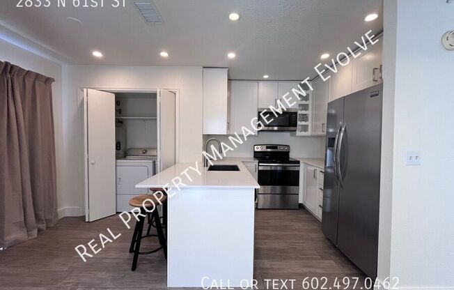 2833 N 61 ST
