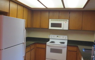 2 beds, 1 bath, $1,750