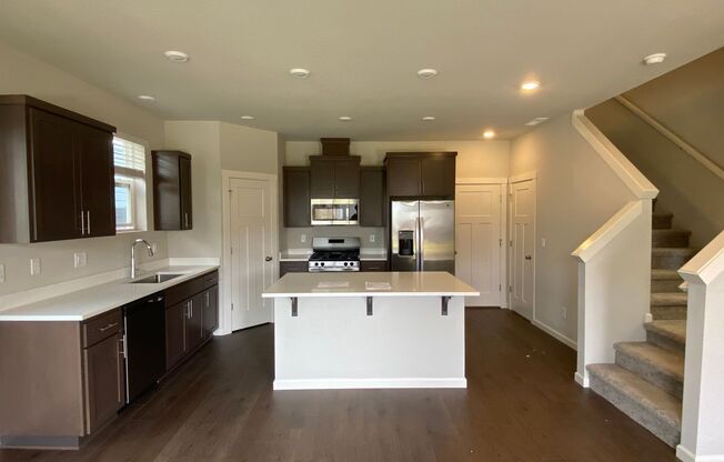 *NEW Construction* Stunning 3BD, 2.5 BA* Singla Family Home Featuring Modern Upgrades* in South Hillsboro Reed's Crossing Community*