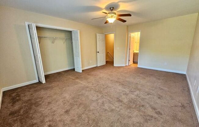 2 beds, 2.5 baths, $1,250