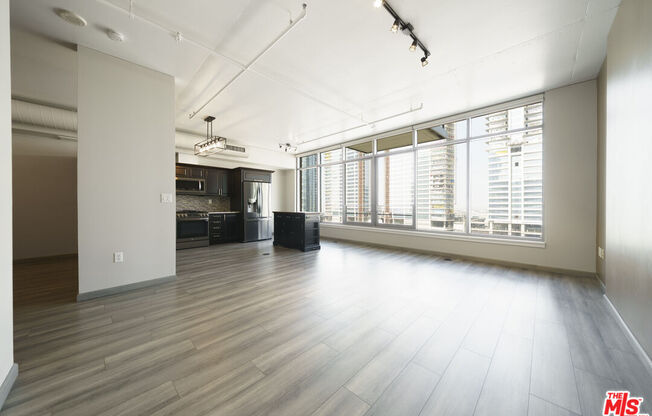 1 bed, 1 bath, 947 sqft, $3,300, Unit 1314