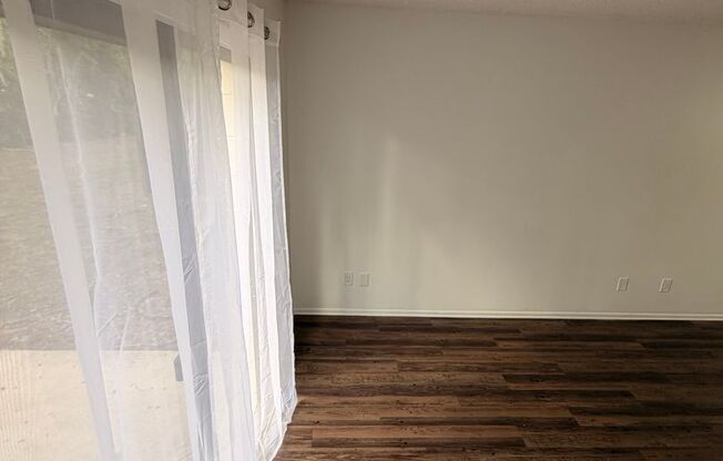 2 beds, 1.5 baths, 1,050 sqft, $1,225, Unit #47