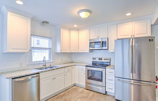 4 beds, 2.5 baths, $2,495, Unit # PI