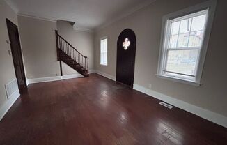 Casa Linda (108 S. 49th Ave.)