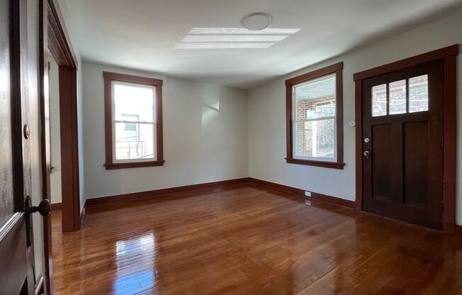 1155 Rebecca Ave