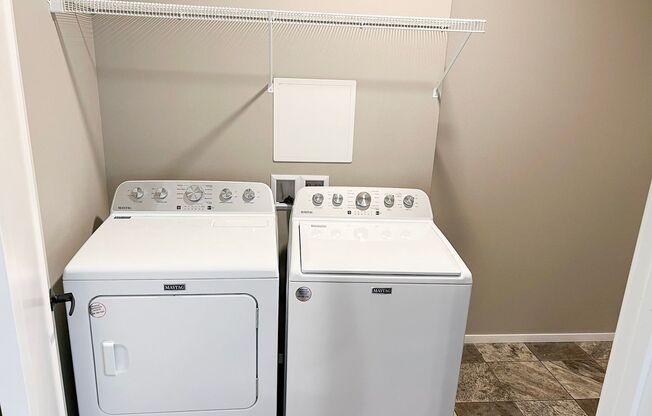 1 bed, 1 bath, 758 sqft, $1,145, Unit Bldg 5 Apt 5303