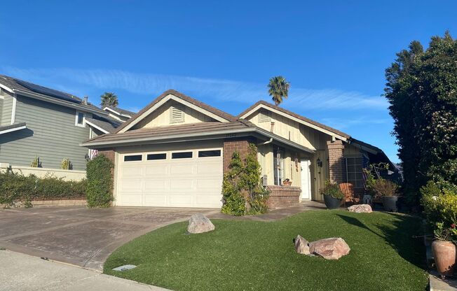 Single Story VIEW Home!