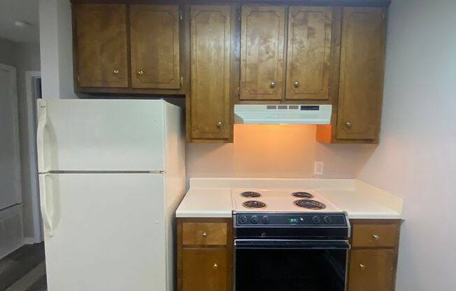 1 bed, 1 bath, 800 sqft, $700, Unit Unit 18