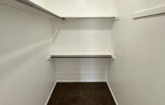 2 beds, 1 bath, $790