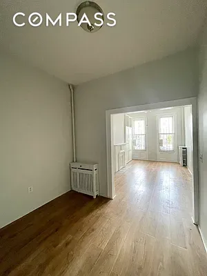 1 bed, $2,900, Unit 1L