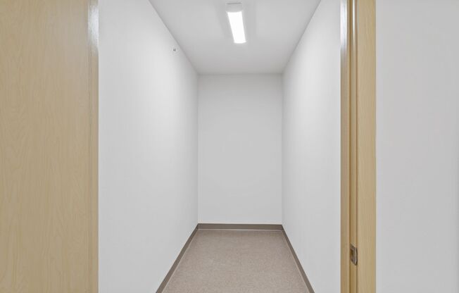 2 beds, 2 baths, 1,064 sqft, $1,750, Unit 403