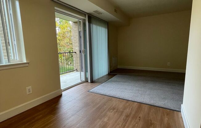 2 beds, 2 baths, 1,000 sqft, $2,150, Unit 14229 #203