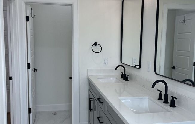 3713 Dreyfus St **Ask about our NO CASH DEPOSIT option!**