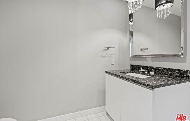 2 beds, 3 baths, 1,870 sqft, $8,250, Unit 28B