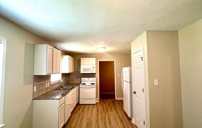 3 BEDROOM MADE FOR YOU - Available for Move In Today!