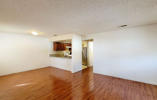 2 beds, 2 baths, $1,200, Unit # 214