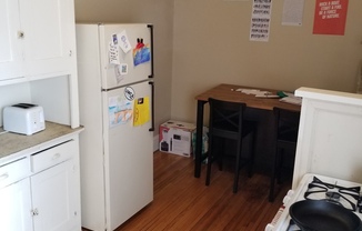 Studio, 1 bath, 500 sqft, $849, Unit 316