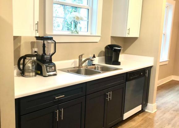 2 beds, 2 baths, 1,240 sqft, $1,950