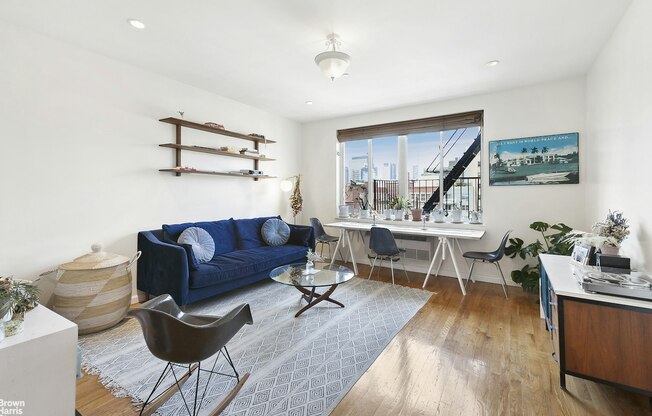 35 ESSEX ST